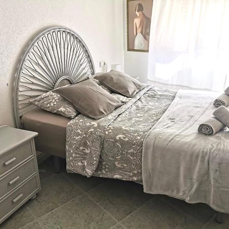 Apartamento Maria Los Locos Торевьиа Экстерьер фото